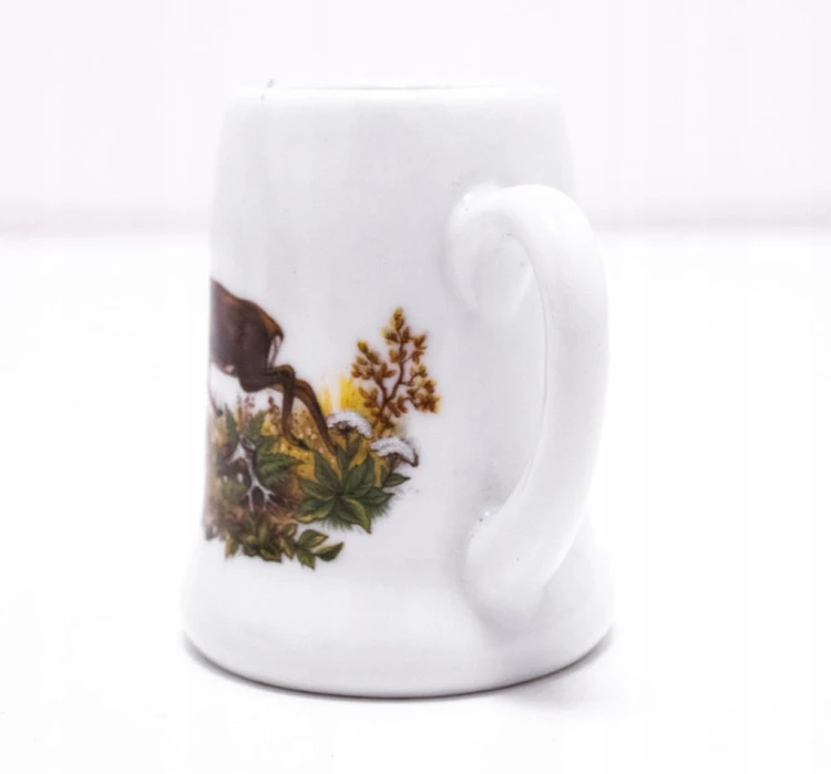 STARY PORCELANOWY KUBEK - JELEŃ, SARNA