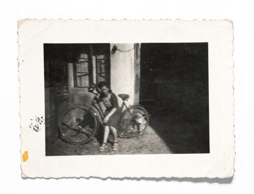 STARA FOTOGRAFIA - KOBIETA NA ROWERZE, SIEKOWO II RP