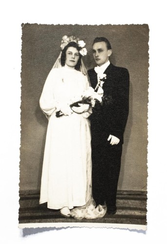 STARA FOTOGRAFIA - PARA MŁODA, KRAKÓW 1949