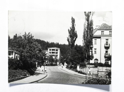 KRYNICA - FRAGMENT UZDROWISKA l. 70