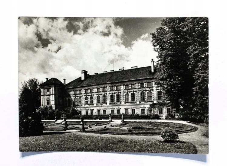 ŁAŃCUT - OGRÓD WŁOSKI l. 70