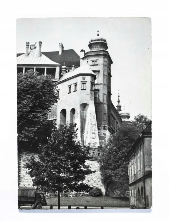 KRAKÓW - WAWEL, KURZA STOPKA l. 60