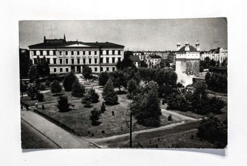 RACIBÓRZ - SKWER, SIEDZIBA SĄDU POWIATOWEGO l. 60