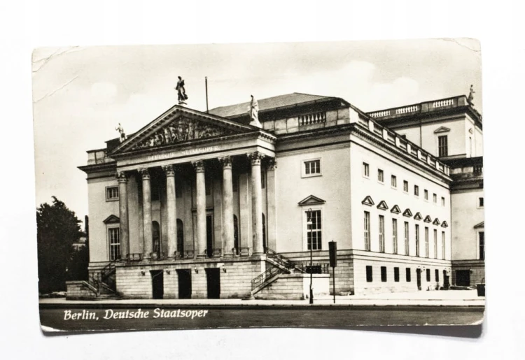 STARA POCZTÓWKA - NIEMCY, BERLIN, OPERA 1957