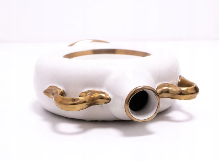 STARA KARAFKA PORCELANOWA
