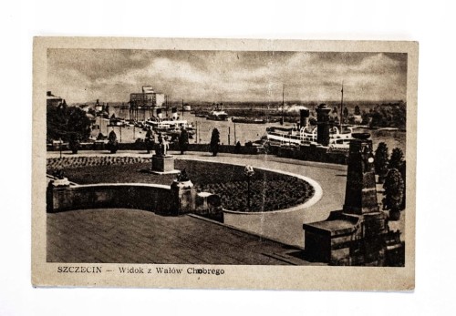 SZCZECIN - WIDOK NA ODRĘ, PORT, WAŁY CHROBREGO 1949