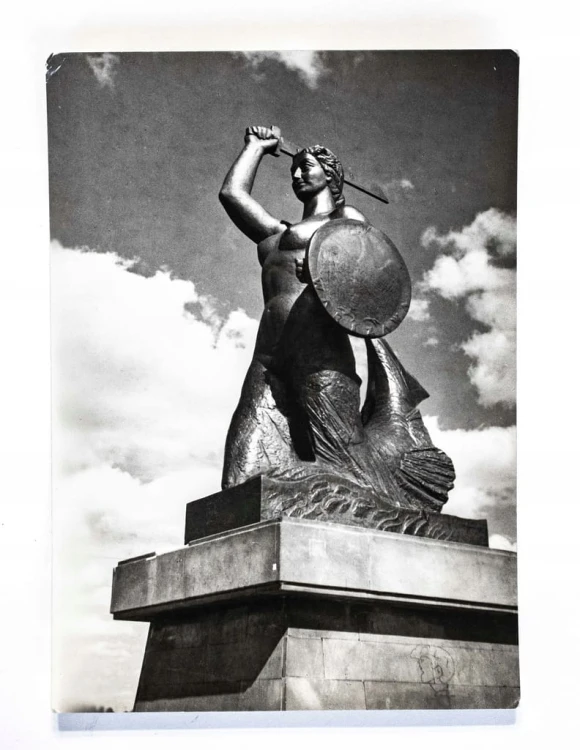 WARSZAWA - SYRENA NA WYBRZEŻU KOŚCIUSZKOWSKIM l. 60