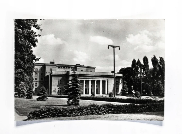 GRUDZIĄDZ - TEATR ZIEMI POMORSKIEJ l. 60