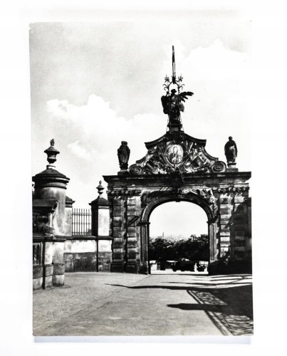 CZĘSTOCHOWA - JASNA GÓRA, BRAMA KLASZTORNA 1969