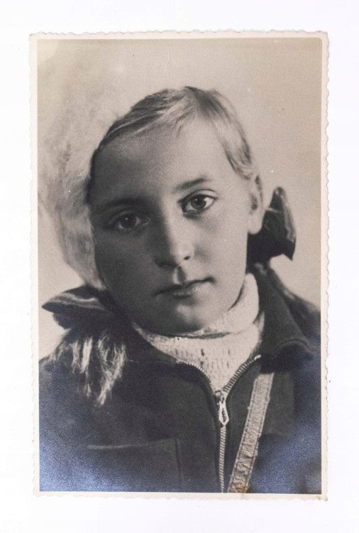 STARA FOTOGRAFIA - DZIEWCZYNKA II RP