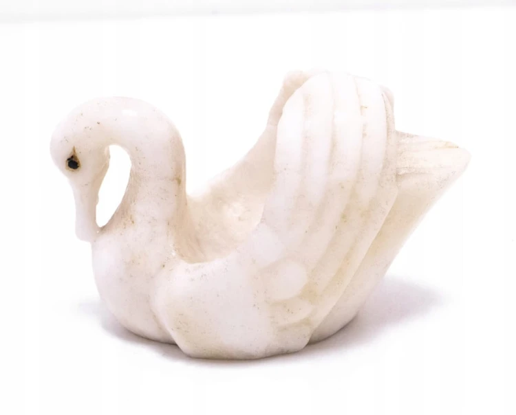 STARA FIGURKA ŁABĘDŹ (masa plastyczna)