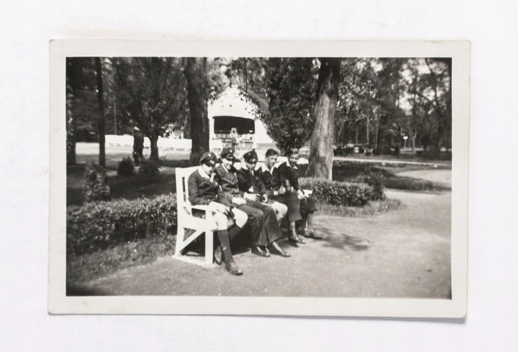 STARA FOTOGRAFIA - WYCIECZKA SZKOLNA, INOWROCŁAW 1937