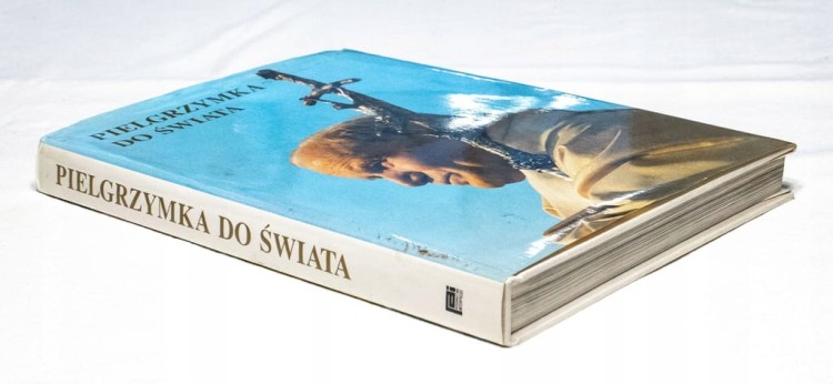 STARA KSIĄŻKA JAN PAWEŁ II - PIELGRZYMKA DO ŚWIATA 1988