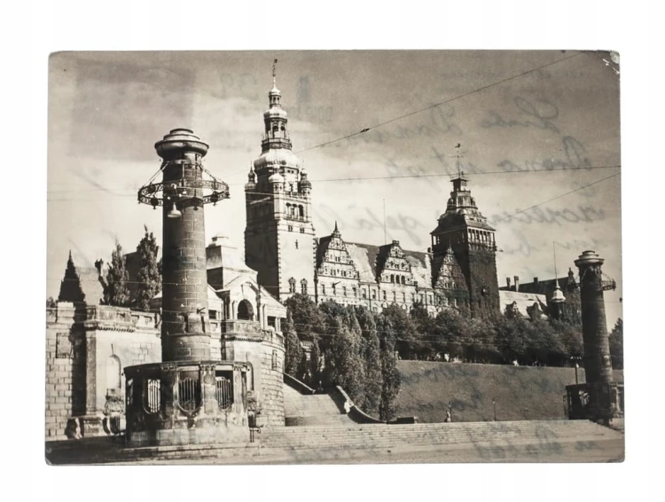 SZCZECIN - WAŁY CHROBREGO l. 60