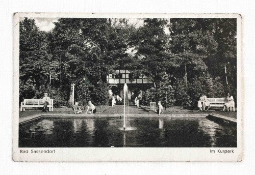 NIEMCY, BAD SASSENDORF - KURPARK, FONTANNA l. 30/40