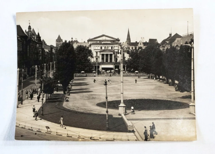 STARA FOTOGRAFIA - POZNAŃ, PLAC WOLNOŚCI II RP