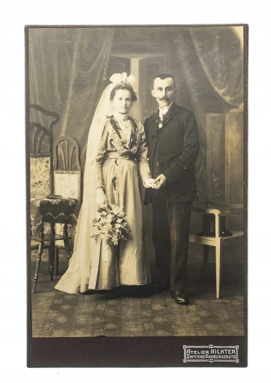 STARA FOTOGRAFIA - MŁODA PARA, ATELIER ZWICKAU