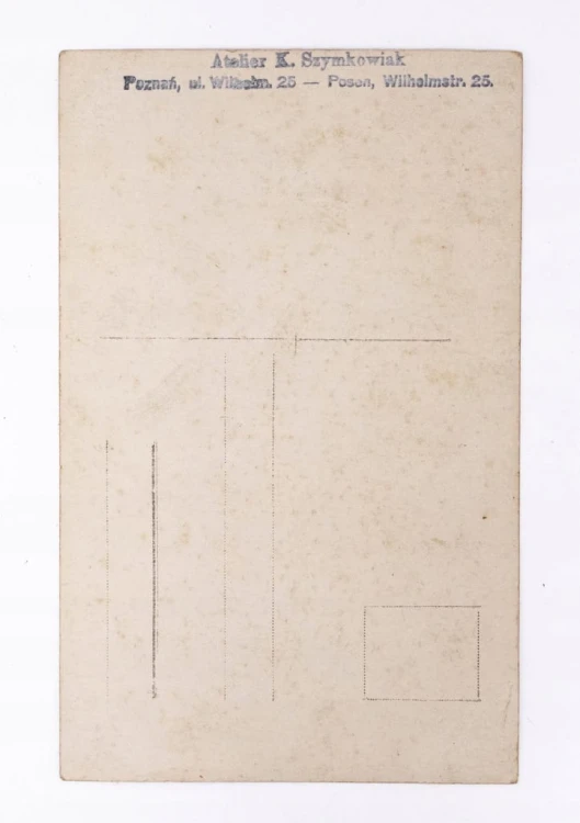 STARA FOTOGRAFIA - KOBIETA W SUKNI, ATELIER SZYMKOWIAK, POZNAŃ II RP