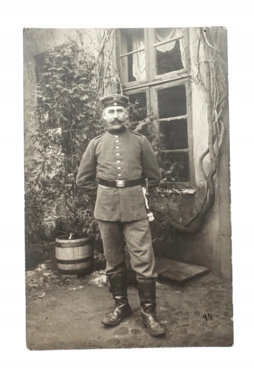STARA FOTOGRAFIA ŻOŁNIERZ PRUSKI Z WĄSEM