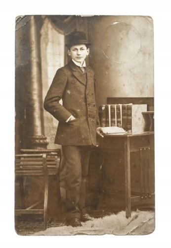 STARA FOTOGRAFIA CHŁOPAK W GARNITURZE RAWICZ 1912