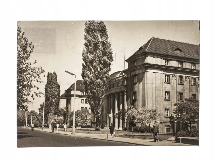 POZNAŃ - AKADEMIK PRZY STALINGRADZKIEJ 1967