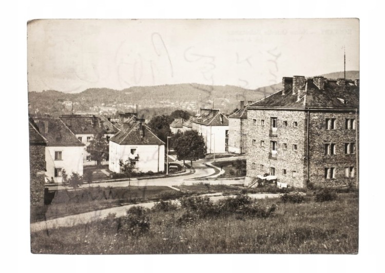 KOWARY - NOWE OSIEDLE ROBOTNICZE l. 60