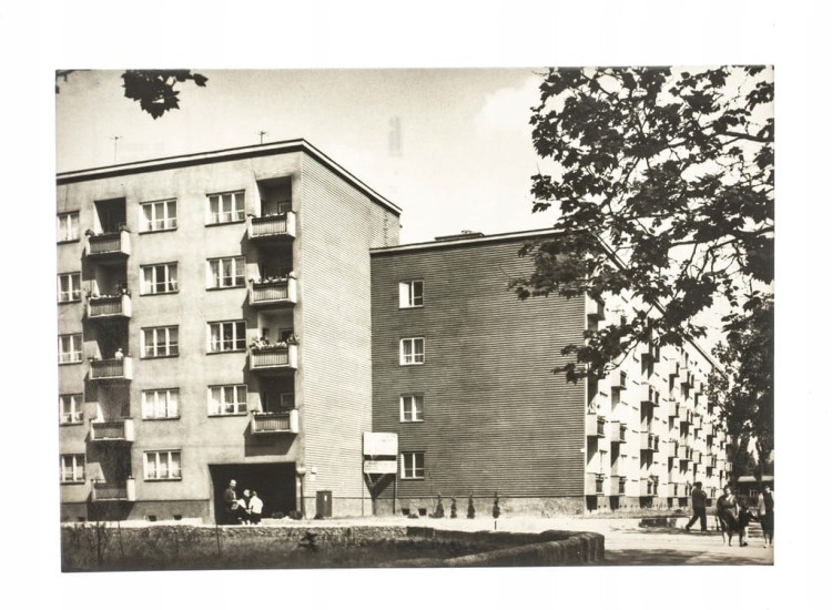 POZNAŃ - OSIEDLE JEŻYCE l. 60