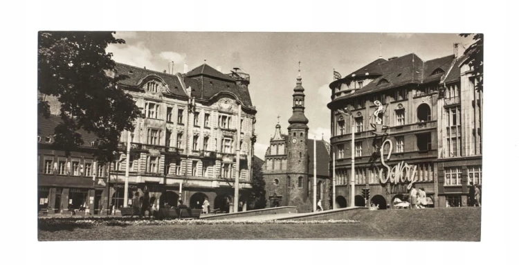 BYDGOSZCZ - PLAC ZJEDNOCZENIA l. 60