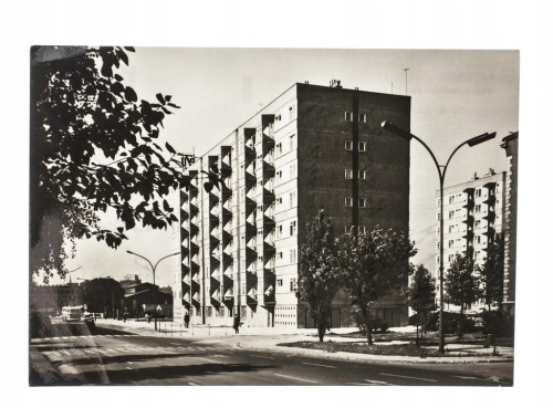 KATOWICE - BLOKI PRZY UL. ZAWADZKIEGO l. 60