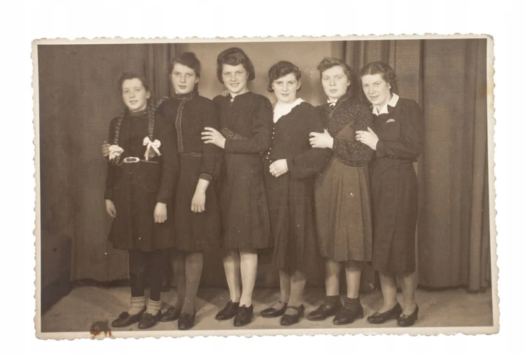 STARA FOTOGRAFIA 6 SIOSÓTR GRODZISK WLKP l. 30/40