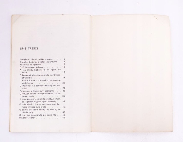 STARA KSIĄŻKA BAJKA KUKURYKU NA RĘCZNIKU 1983