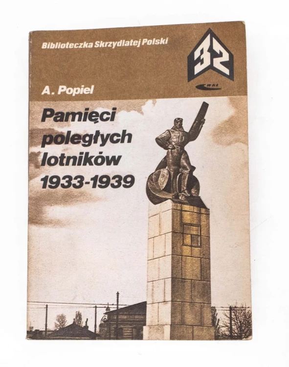 STARA KSIĄŻKA PAMIĘCI POLEGŁYCH LOTNIKÓW 1933-1939