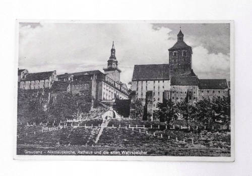 GRUDZIĄDZ - KOŚCIÓŁ, RATUSZ l. 30/40