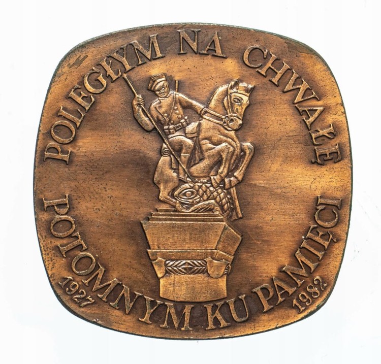 MEDAL CEGIEŁKA 15 PUŁK UŁANÓW POZNAŃSKICH 1982