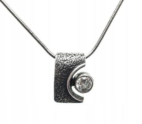 STARY SREBRNY WISIOREK Z KAMIENIEM 925