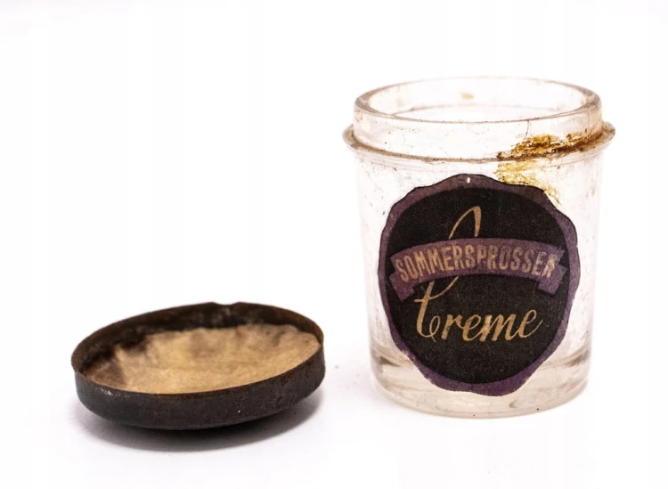 STARY SZKLANY SŁOICZEK CREME SOMMERSPROSSEN