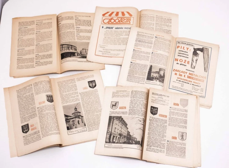 STARY INFORMATOR TURYSTYCZNO - USŁUGOWY 1977