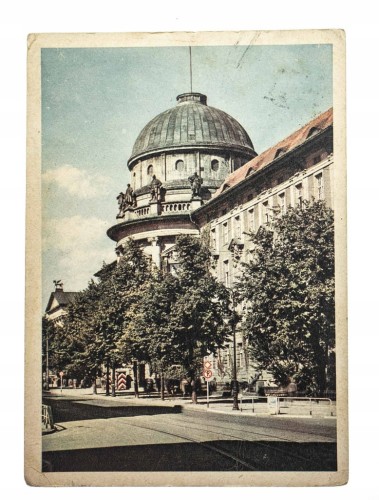 POZNAŃ - BUDYNEK KOMISJI OSIEDLEŃCZEJ l. 40