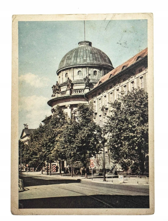 POZNAŃ - BUDYNEK KOMISJI OSIEDLEŃCZEJ l. 40