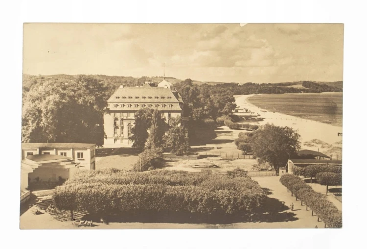 SOPOT - GRAND HOTEL I PLAŻA l. 20/30