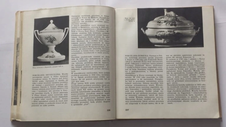 STARA KSIĄŻKA 250 RAZY O SZTUCE POLSKIEJ 1973