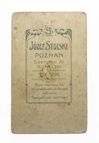 MĘŻCZYZNA W GARNITURZE - ATELIER STOLSKI POZNAŃ