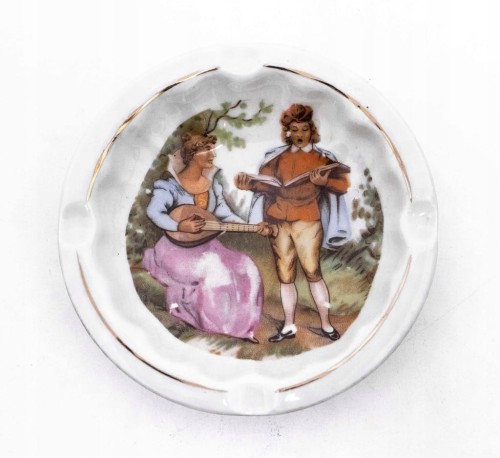 STARA PORCELANOWA POPIELNICZKA