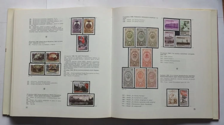 STARA KSIĄŻKA NA FRONTACH ANTYHITLEROWSKIEJ WOJNY, ALBUM ZNACZKÓW 1972