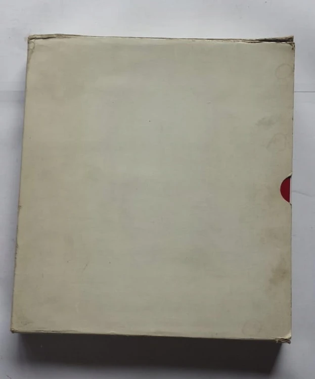 STARA KSIĄŻKA NA FRONTACH ANTYHITLEROWSKIEJ WOJNY, ALBUM ZNACZKÓW 1972