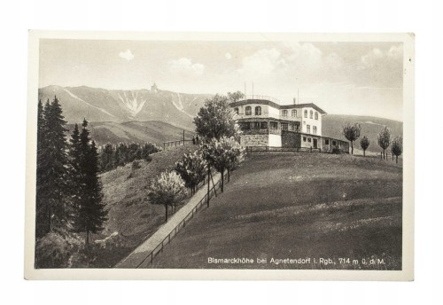 JELENIA GÓRA - GRZYBOWIEC, PENSJONAT l. 20/30