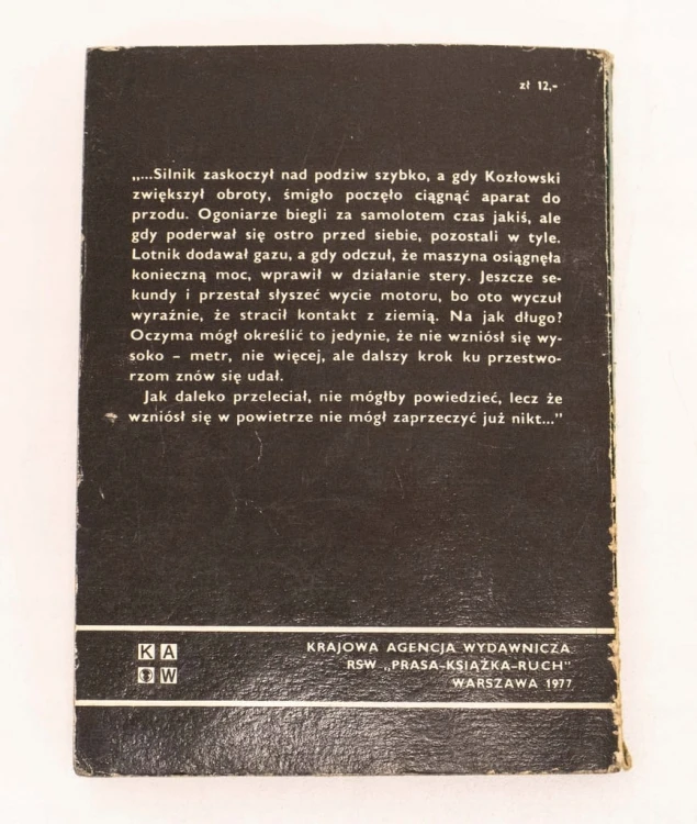 STARA KSIĄŻKA SPĘTANE SKRZYDŁA 1977
