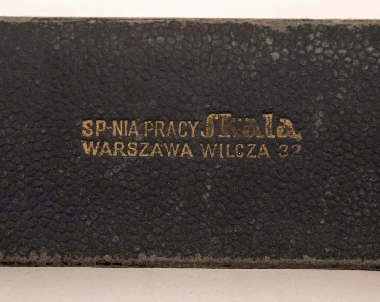 STARA LINIJKA Z TABLICAMI SKALA WARSZAWA WILCZA 32