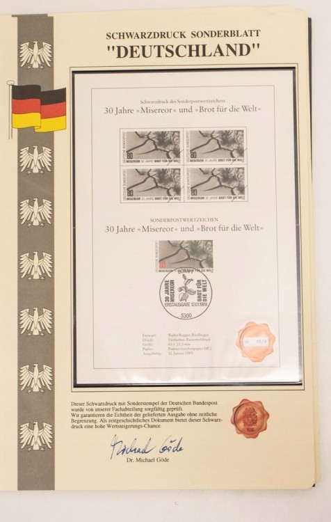 KLASER Z KARTKAMI I DNIA OBIEGU NR 238