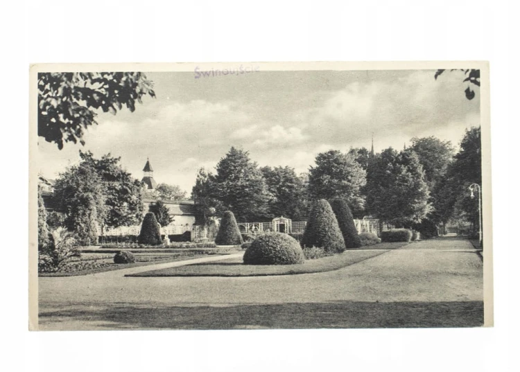 ŚWINOUJŚCIE - OGRÓD l. 30/40